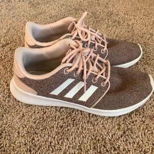 Adidas Cloudfoam Sneakers